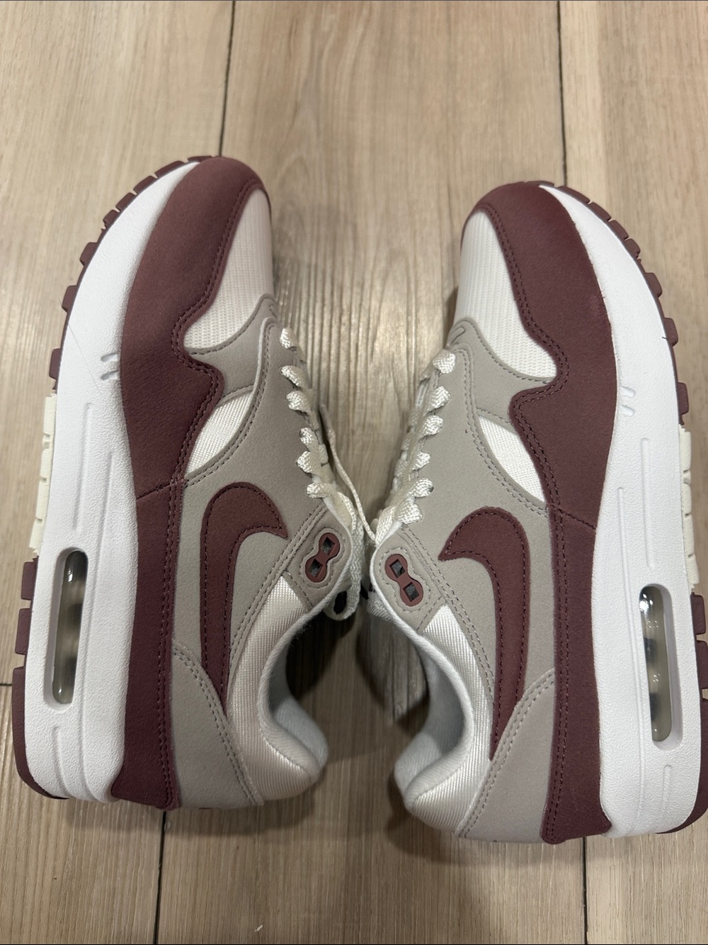 Nike Air Max 1 White Taupe Maroon-Red Sneakers - Picture 4 of 8